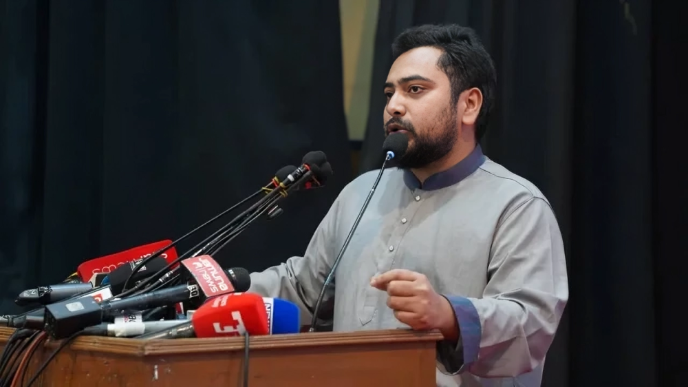 স্বরাষ্ট্রমন্ত্রীর সীমান্ত মন্তব্য ‘আপত্তিকর ও নতজানু’, প্রত্যাহারের দাবি নাহিদ ইসলামের