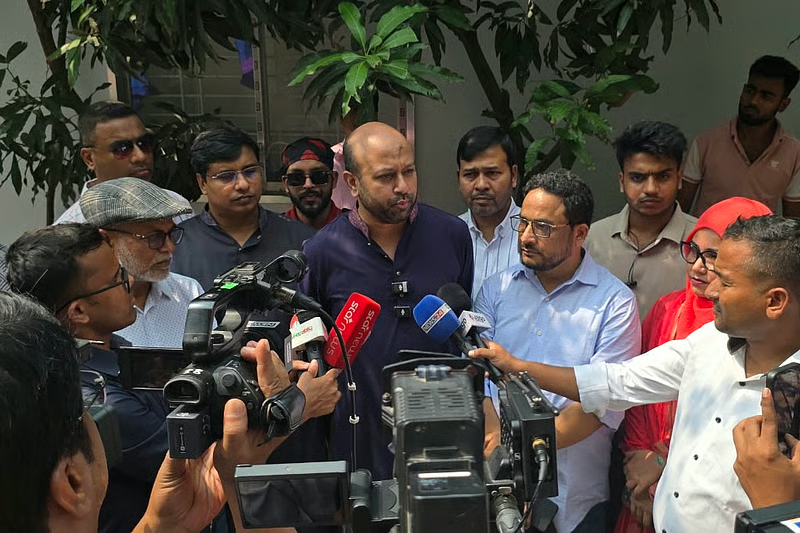 রাড্ডা স্বাস্থ্যকেন্দ্র গুঁড়িয়ে দেওয়ার ঘটনা নজিরবিহীন: আসাদুজ্জামান ফুয়াদ