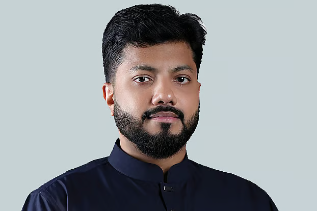 দুপুরে পদত্যাগের ঘোষণা দেবেন প্রতিমন্ত্রী ইশরাক, ফেসবুক পোস্টে আরও যা জানালেন