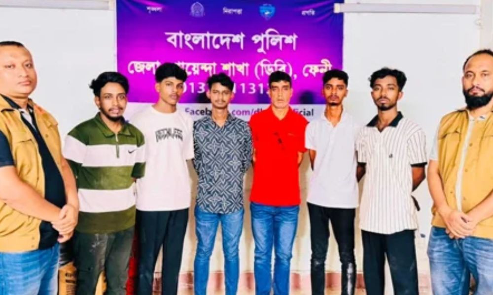গোপন বৈঠকের অভিযোগে বঙ্গবন্ধু সৈনিক লীগ নেতাসহ গ্রেপ্তার ৬