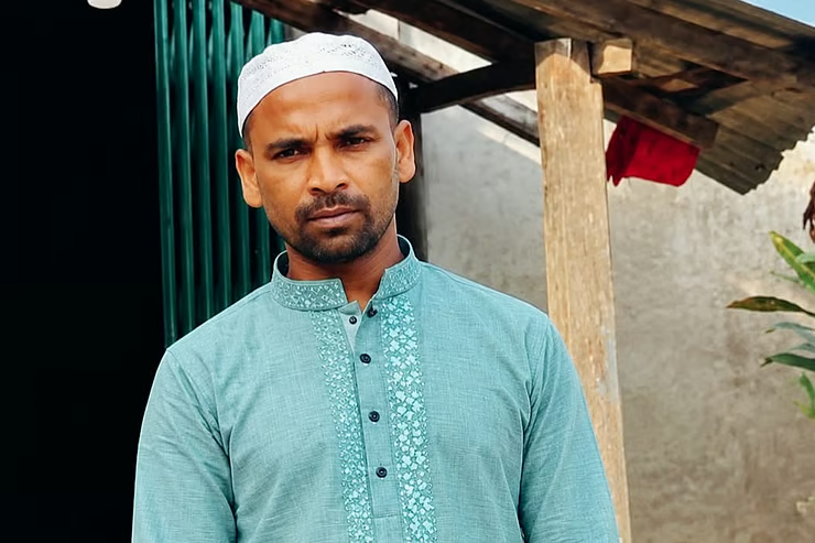 কুকুরের ডাকাডাকি শুনে ঘর থেকে বের হন ছাত্রদল নেতার ভাই, ফাঁকা গুলি ছুড়ে অপহরণ