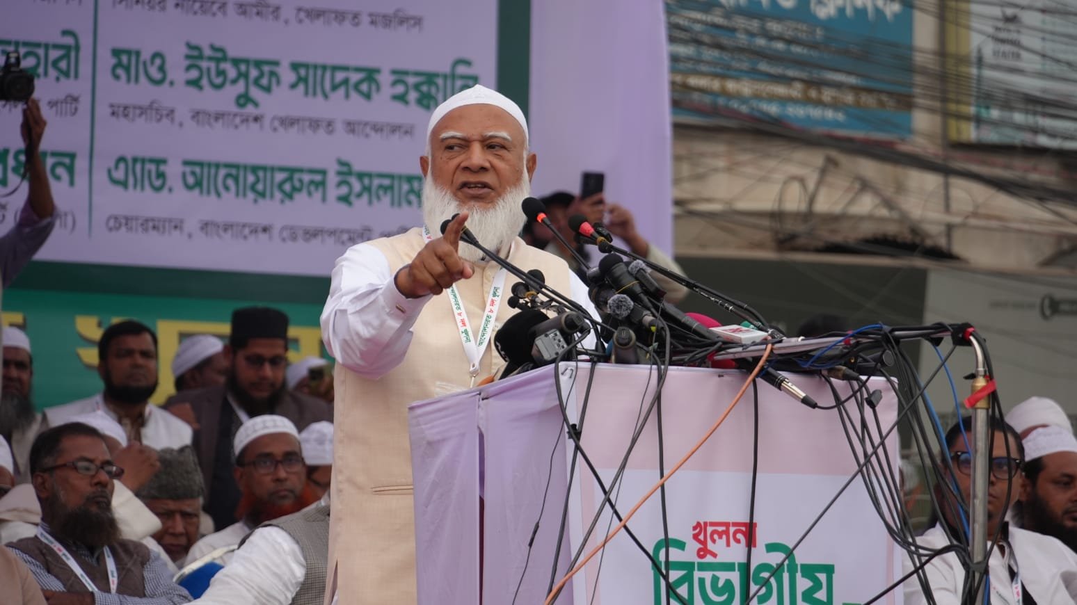 হঠাৎ সীমান্তে হত্যা নিয়ে জামায়াত আমীরের পোস্ট