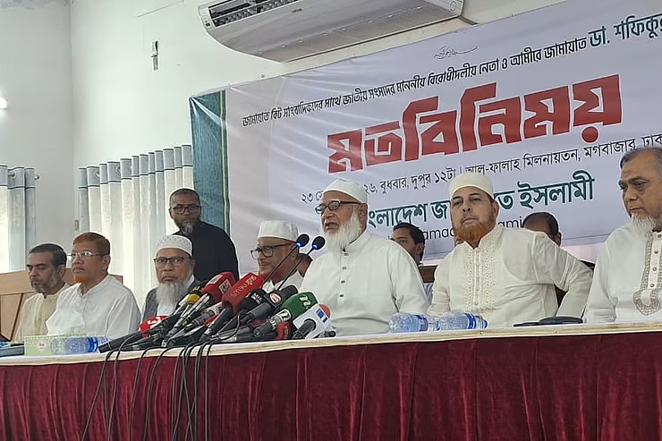 রাষ্ট্রপতি, প্রধানমন্ত্রী, মন্ত্রী ও এমপিদের বেতন বাড়ালে অন্যায় হবে: জামায়াতের আমির
