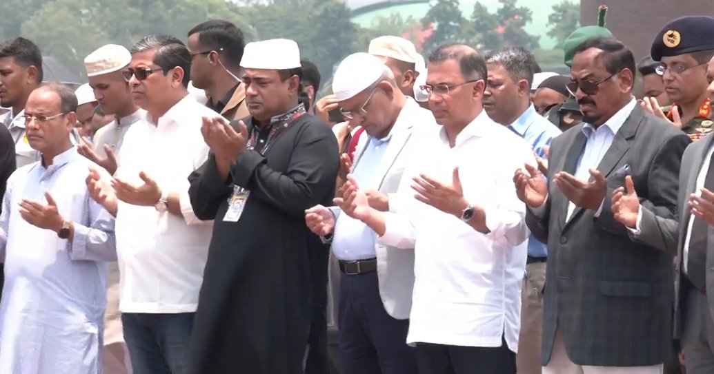 সম্পন্ন হলো সাবেক প্রতিমন্ত্রী মিজানুর রহমান সিনহার জানাজা, অংশ নিলেন প্রধানমন্ত্রী