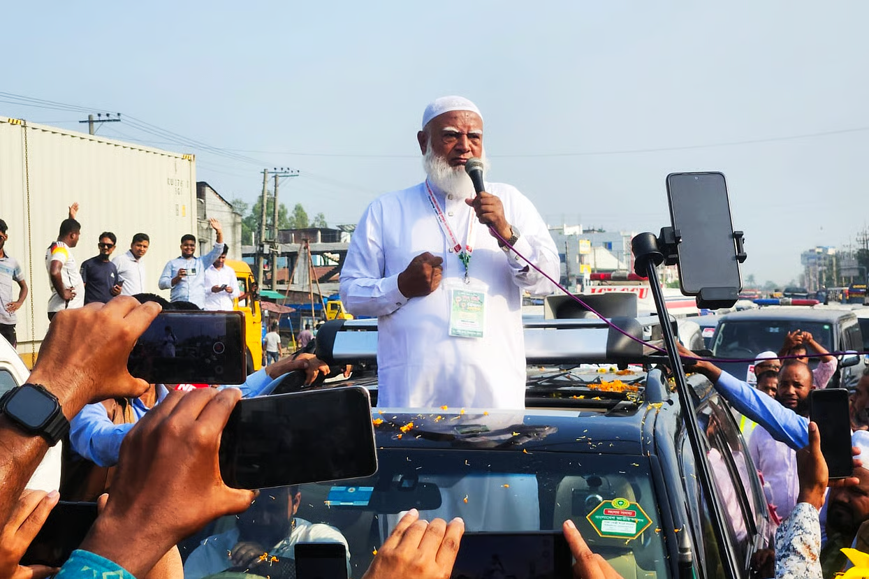 ‘একদল শুধু খাই খাই জিকিরে ব্যস্ত’: বগুড়ায় জামায়াতের আমির