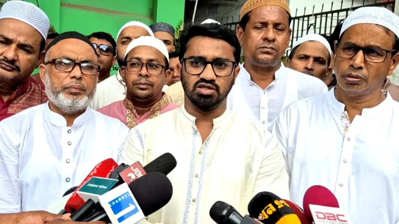 জামায়াত-আওয়ামী লীগের পুরোনো প্রেম জেগে উঠেছে: রাশেদ খাঁন