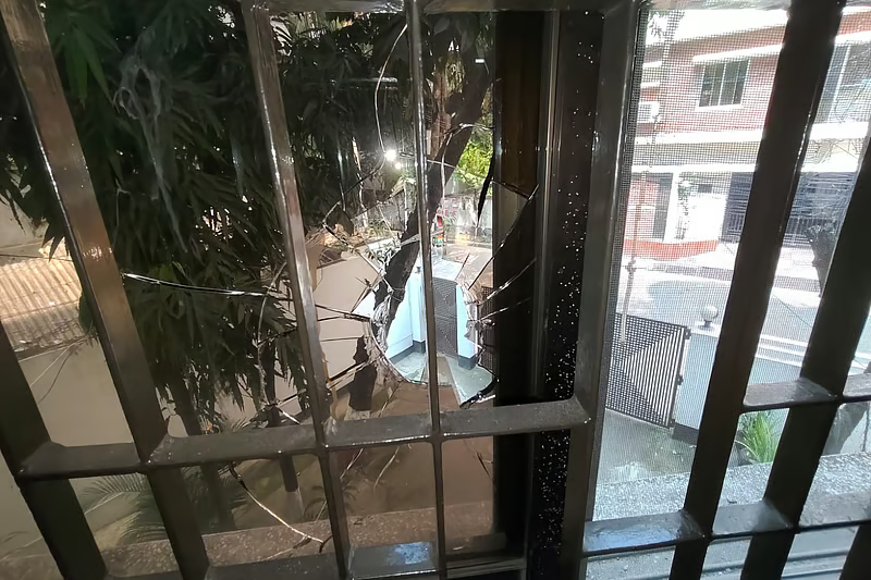 উত্তরায় জি এম কাদেরের বাসায় হামলা-ভাঙচুর