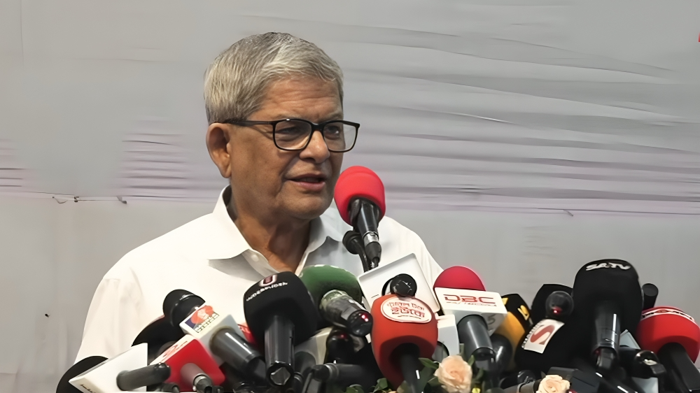 খালেদা জিয়াকে এয়ার অ্যাম্বুলেন্সে নেওয়া নিয়ে ফখরুলের বক্তব্য