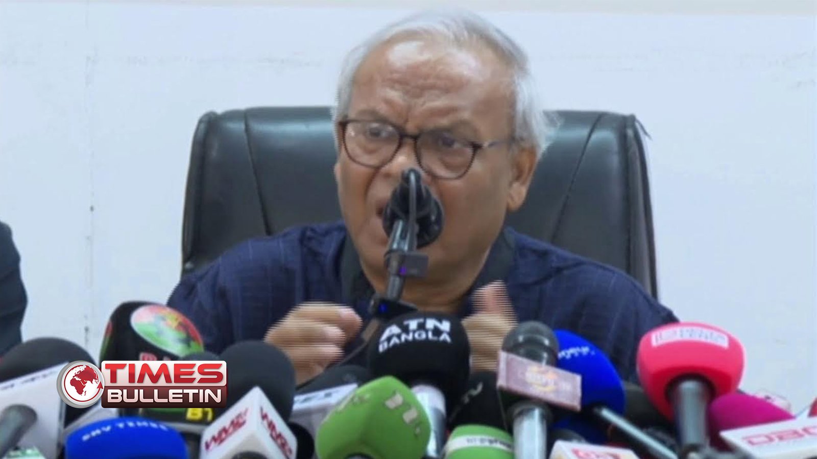 খালেদা জিয়ার অসুস্থতা নিয়ে রিজভীর কড়া বার্তা