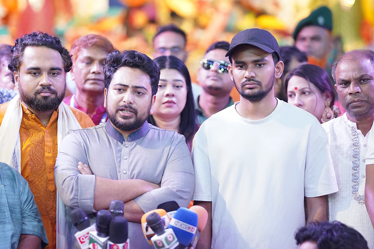ইশরাক পদত্যাগ করলেন, দেশবাসী তাকিয়ে আছে স্বরাষ্ট্রমন্ত্রী কবে পদত্যাগ করবেন: নাহিদ ইসলাম