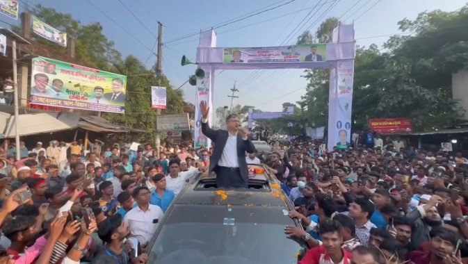 পেকুয়ায় গণসংযোগ শুরু করলেন সালাহউদ্দিন আহমদ