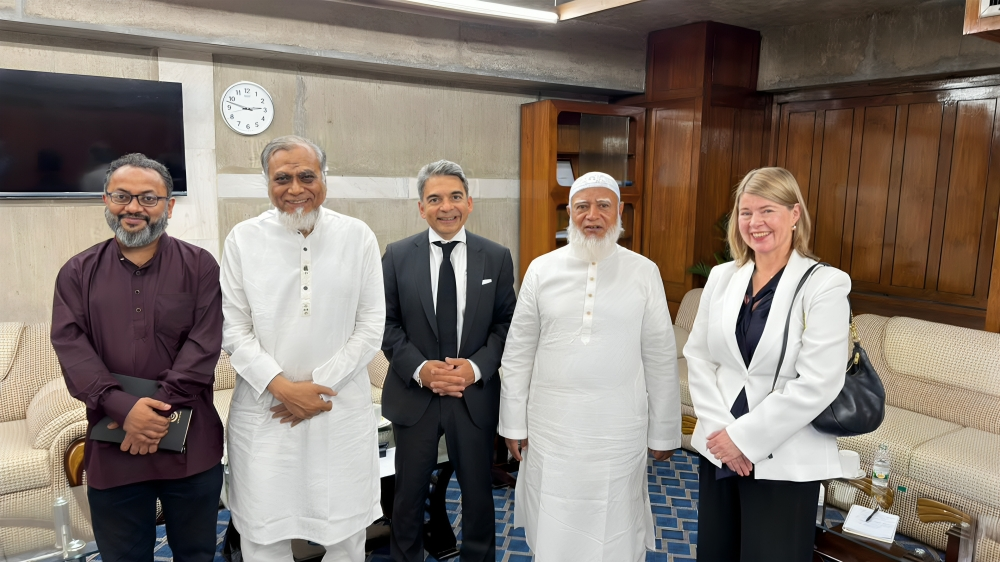 বিরোধীদলীয় নেতার সঙ্গে ইন্টারন্যাশনাল আইডিয়া-এর প্রতিনিধিদলের সাক্ষাৎ