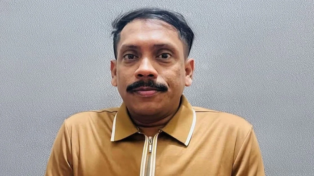 ঝটিকা মিছিলের পর ‘গুঁজা মোনাফ’ ও তার সহযোগী আটক