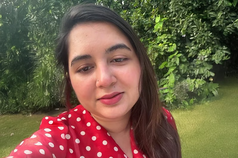 ৯ মাস পর লাইভে তানিয়া বৃষ্টি, জানালেন কেমন আছেন