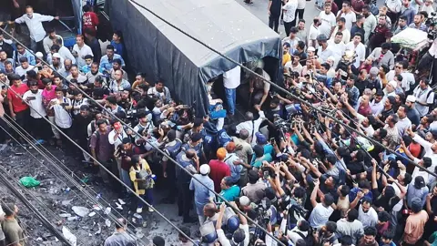 জাসদ কার্যালয়ে বৈঠক, আওয়ামী লীগ নেতাকর্মী সন্দেহে আটক ২৬০