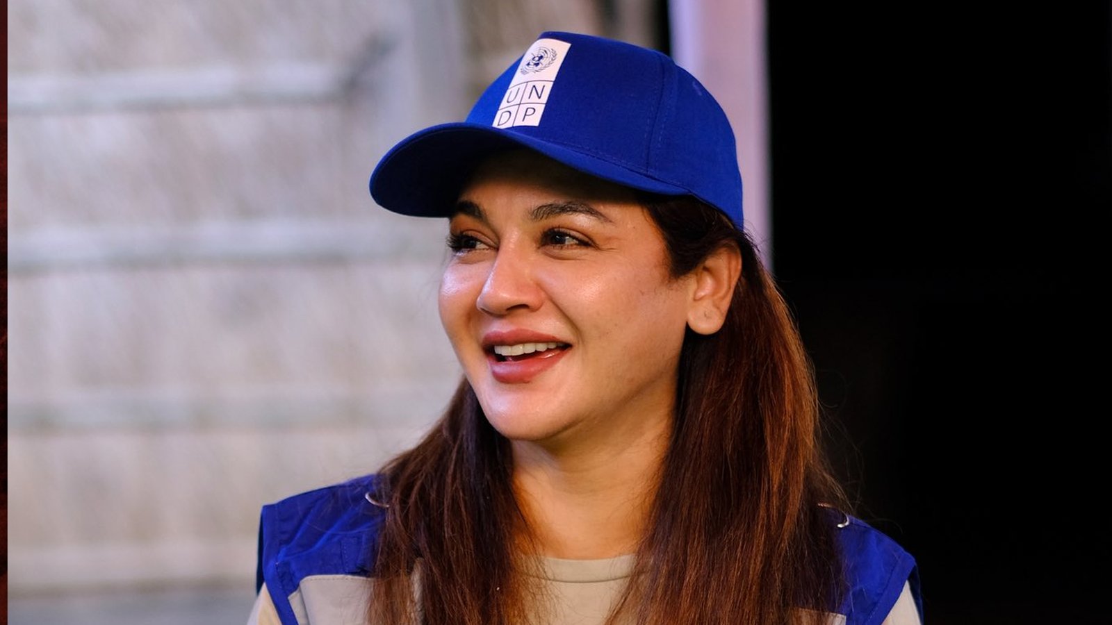 ঈশ্বরদীতে কুকুরছানা হত্যায় জয়ার কঠোর বার্তা