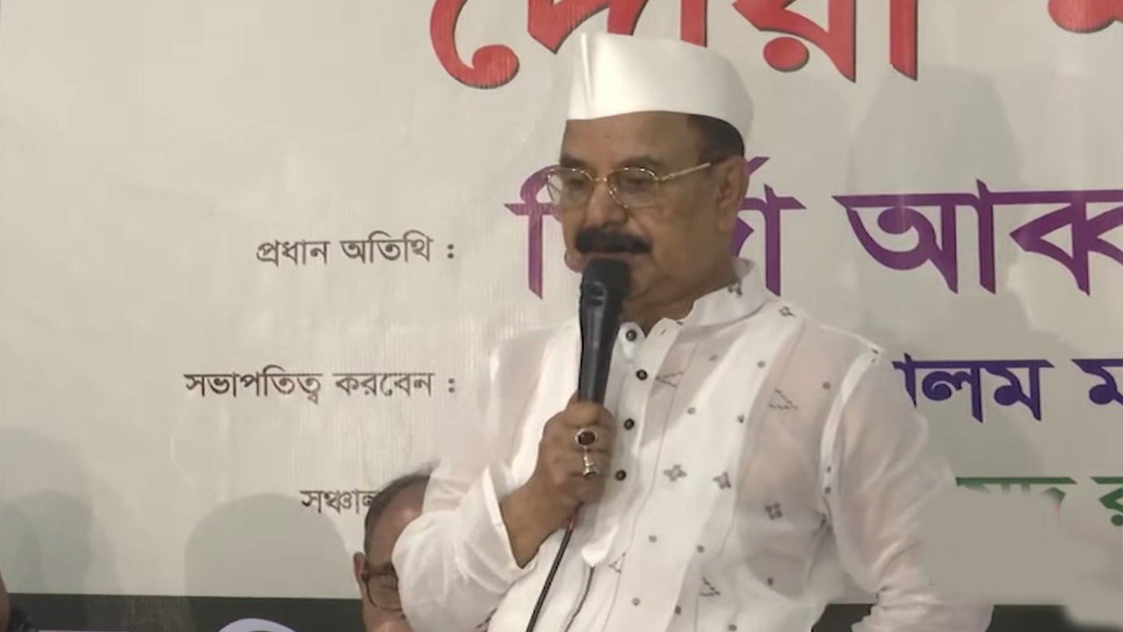 খালেদা জিয়া কোটি মানুষের হৃদয়ের নেত্রী: গয়েশ্বর চন্দ্র রায়