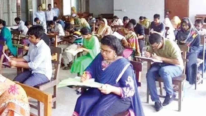 মেধা যাচাইয়ের নামে অনিয়ম ও স্বজনপ্রীতির অভিযোগ