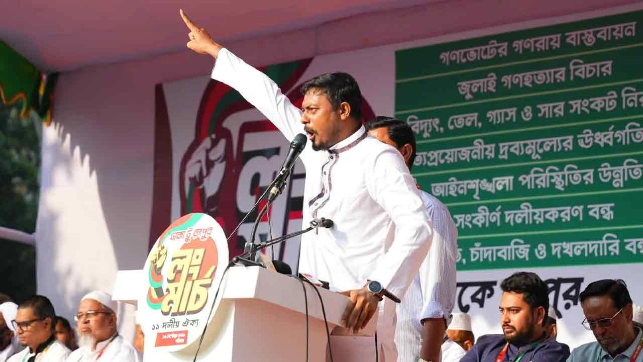 ‘সরকার আমাদের বাধ্য করেছে রাজপথে নামতে’: নাসীরুদ্দীন পাটওয়ারী