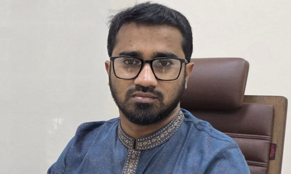 বিভিন্ন পরিচয়ে ঢাবিতে দখলদারত্ব কায়েম করছে ছাত্রশিবির: রাশেদ খাঁন