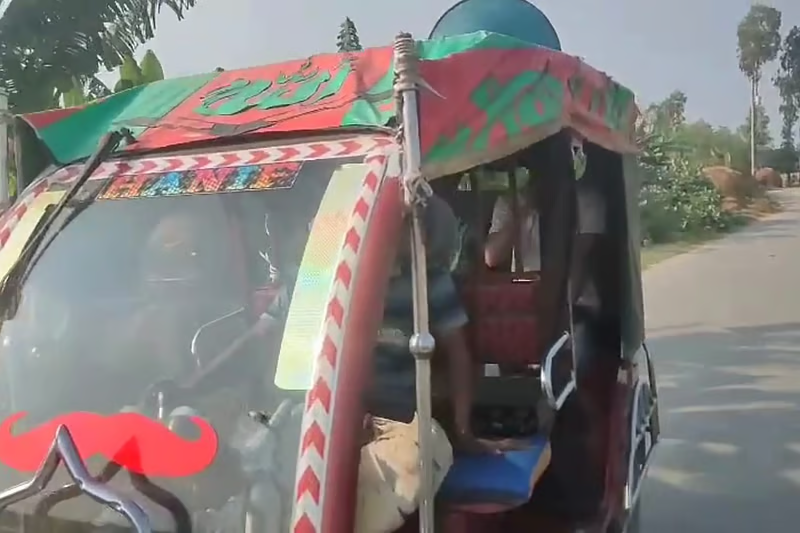 'শেখ হাসিনা ডিসেম্বরে ফিরছেন' মাইকিংয়ের পর নিষিদ্ধ ছাত্রলীগের নেতাসহ দুজন আটক
